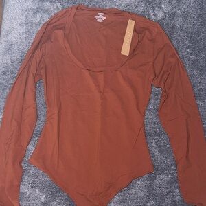 Skims fits everybody Long Sleeve scoop neck bodysuit saffron